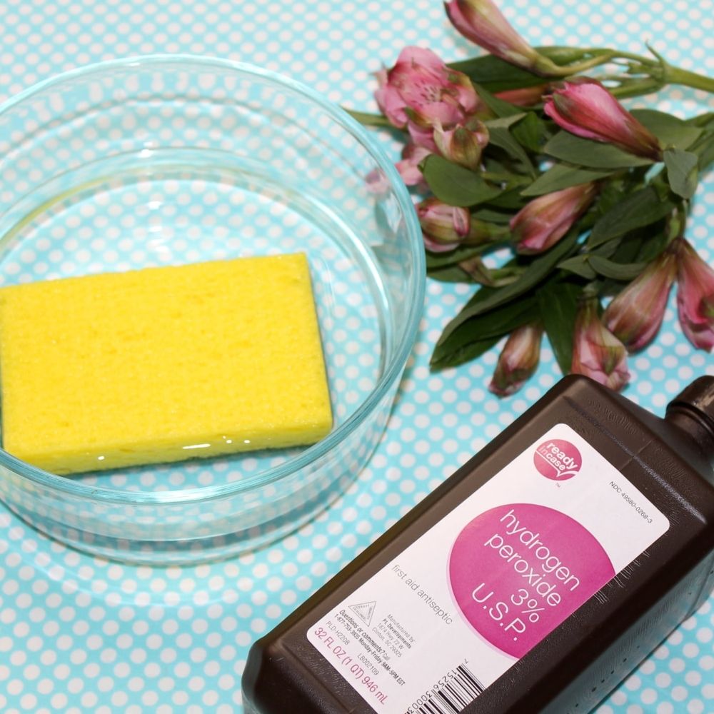 Whiten Your Grout